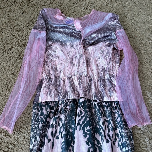 Disney Descendants Audrey Pink Black Jumpsuit with Belt Large 10/12 Costume - Picture 7 of 7